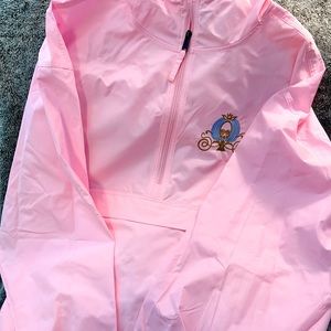 NWT Champion athletic wear.  Water Resistant, wind resistant, unzip pouch pocket